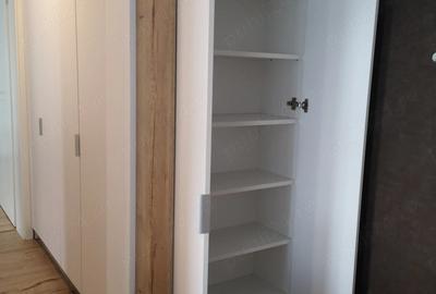 Apartament cu 2 camere decomandat în Dumbrăvița