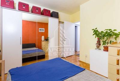 Apartament cu 3 camere, decomandat, etaj intermediar, zona Iuliu Maniu Apartament cu 3 camere, decomandat, etaj intermediar, zona Iuliu Maniu - 3