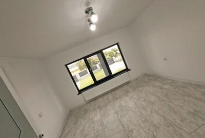 Casă individuală cu 3 camere cu Canalizare în Băiculești - 13