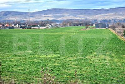 Teren de 1440 mp, în Florești