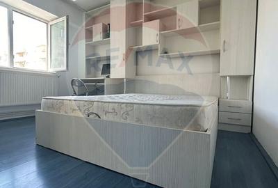 De vanzare apartament 3 camere,  MB 20 Slobozia IL - 8