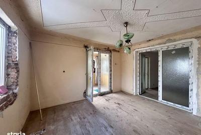 Casă cu 4 camere în Central - 6