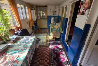 Casă cu 5 camere cu Teren 257 Mp în Brestei