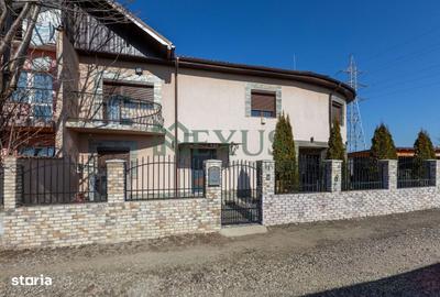 Casă cu 4 camere în Central - 19