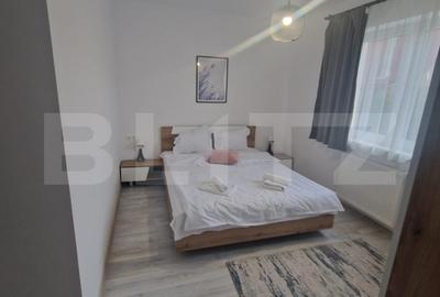 Apartament cu 3 camere, 76 mp, decomandat, loc de parcare - Tractorul - 1