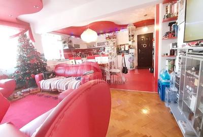 Apartament cu 4 camere decomandat în Decebal - 1