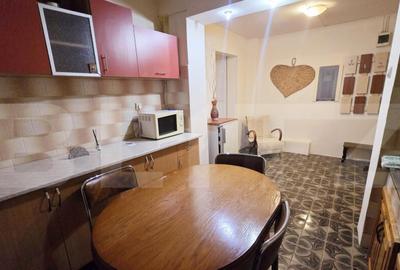 Apartament 2 camere,decomandat, 50 mp, zona Ampoi 3 - 1