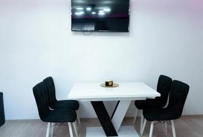 Apartament cu 3 camere decomandat în Central - 3