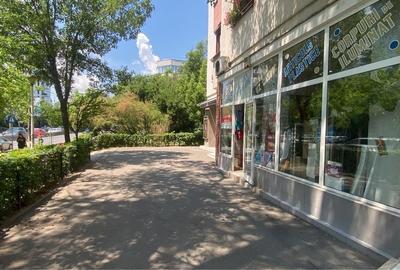 Spațiu comercial, de 35 mp, în Pipera - 4