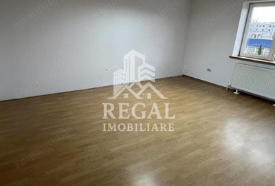 Spațiu comercial, de 25 mp, în Depozitelor - 4