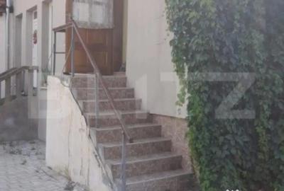 Apartament cu 4 camere decomandat, mobilat în Rădăuți - 3