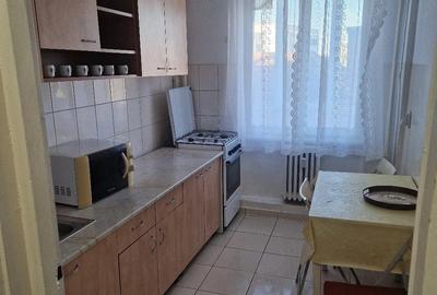 Apartament cu 2 camere semidecomandat în Gării - 1
