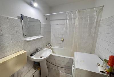 Inchiriere garsoniera modesta | Piata Iancului - Avrig | mobilata si utilata | Inchiriere garsoniera modesta | Piata Iancului - Avrig | mobilata si utilata | - 9