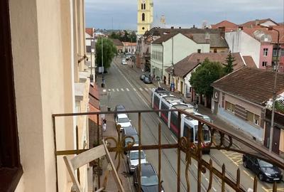 Vand apartament ultracentral deosebit cu panorama - 8