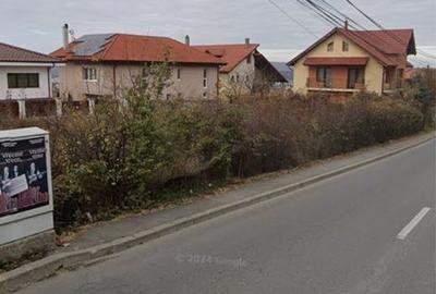 Teren de 400 mp, în Exterior Vest