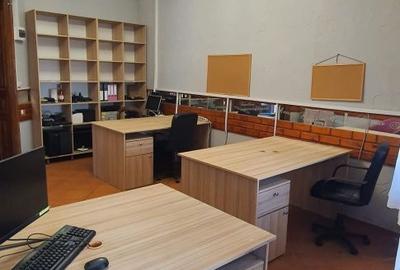 Spațiu comercial, de 25 mp, în Central - 5