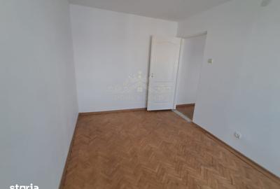 Apartament cu 3 camere decomandat în Central - 2