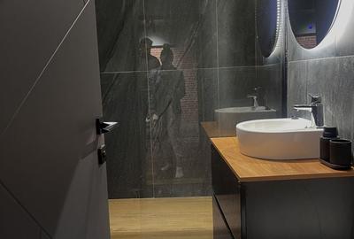Apartament cu 2 camere decomandat în Central - 1