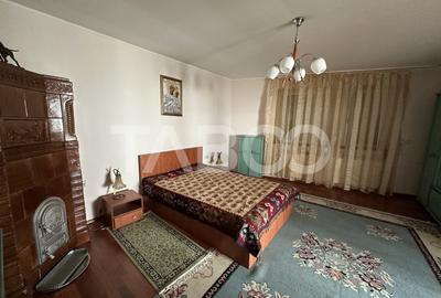 Casa familiala pentru locuit sau vacanta , spatioasa si confortabila . - 6