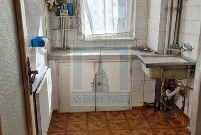 Apartament cu 3 camere semidecomandat în Centrul Civic - 2