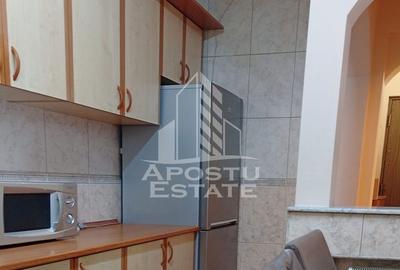 Apartament cu 3 camere decomandat, mobilat în UTA - 6