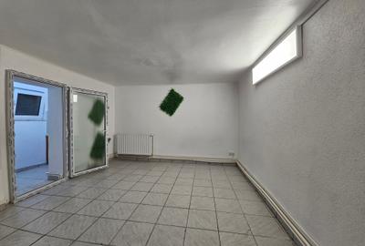 Spatiu Comercial De Birouri Sau Diferite Activitati - 1