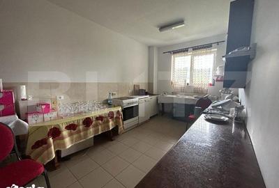 Spațiu comercial, de 1,200 mp, în Central - 10