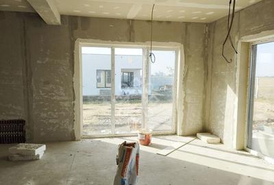 Casa 4 camere si 500mp teren de in Santandrei - 2