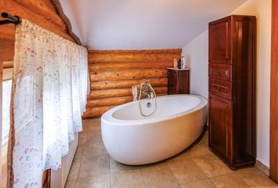 Casă cu 5 camere cu Teren 980 Mp în Central - 19