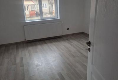 Casă cu 3 camere în Utvin - 2