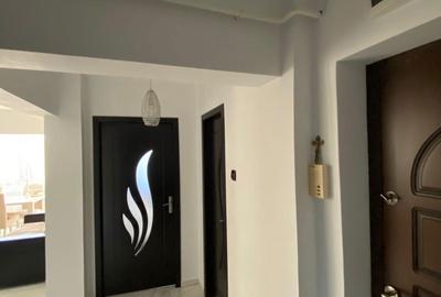 Apartament cu 3 camere semidecomandat în Fălticeni - 3