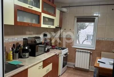 Apartament cu 3 camere decomandat, mobilat în Anda - 4