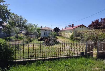 Casă cu 4 camere cu Teren 1970 Mp în Central - 7