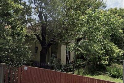 Casă cu 4 camere în Central - 2