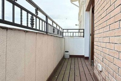 Apartament cu 3 camere decomandat în Giroc - 1