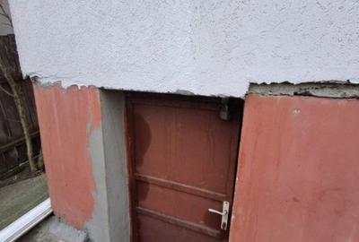 CASA INDIVIDUALA in sat VLADICENI com. TOMESTI - 23