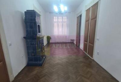 Casa de inchiriat in Campina, zona Centrala - 3