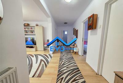 Casă cu 3 camere cu Teren 500 Mp în Uricani