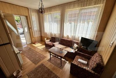 Casa tip P+E+M, 5 camere, 176 mp, semicentrala - 1