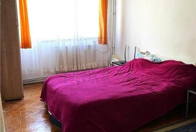 CIRCUMVALATIUNII - ETAJ 2 - DECOMANDAT - 4 cam - 2 bai - centrala proprie - clim - 4