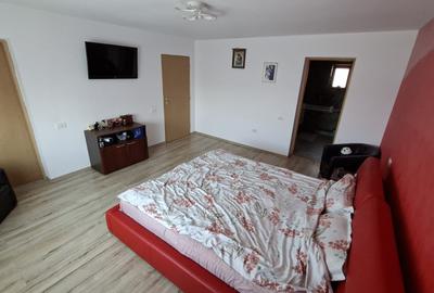 Casă individuală cu 6 camere cu Canalizare în Eforie Nord - 20