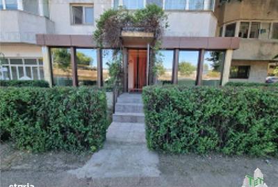 Spațiu comercial, de 37 mp, în Km 4 - 11