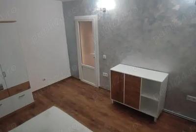 Garsonieră decomandată în Traian - 1