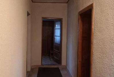 Casă cu Teren 273 Mp în Crângurile - 1
