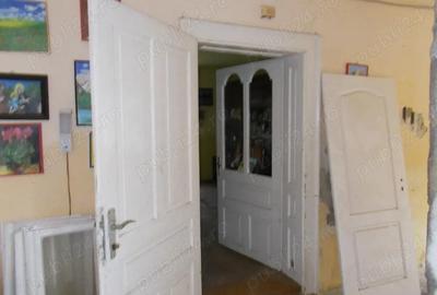 Casă cu 3 camere în Ghirodei - 5