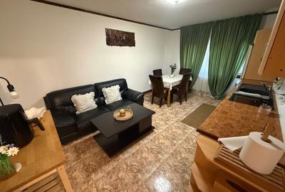 Apartament cu 4 camere decomandat în Central