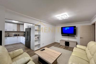 Apartament cu 4 camere semidecomandat, mobilat în Republicii