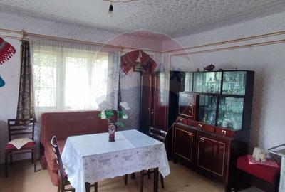 Casă cu 3 camere cu Teren 1361 Mp în Gârdani - 7