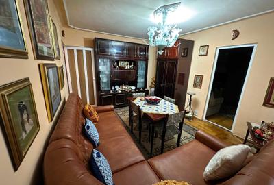 Apartament cu 2 camere nedecomandat în Central