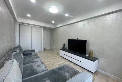 Apartament cu 2 camere decomandat în Eroii Revoluției